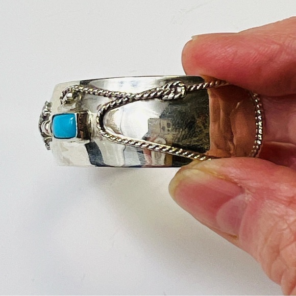 BOBBY PLATERO WILD HORSES STERLING SILVER TURQUOISE CUFF BRACELET SIGNED - Picture 3 of 13